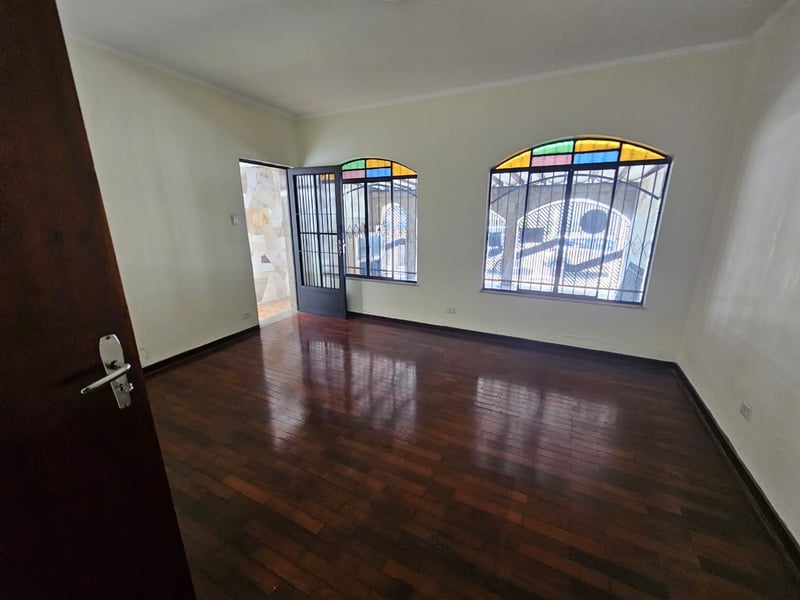 Casa com 3 quartos à venda