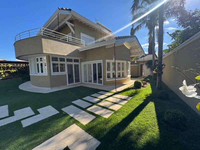 Sobrado com 4 quartos à venda