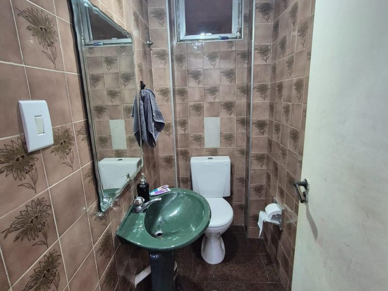 Sobrado com 5 quartos à venda