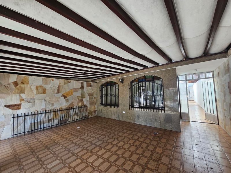 Casa com 3 quartos à venda