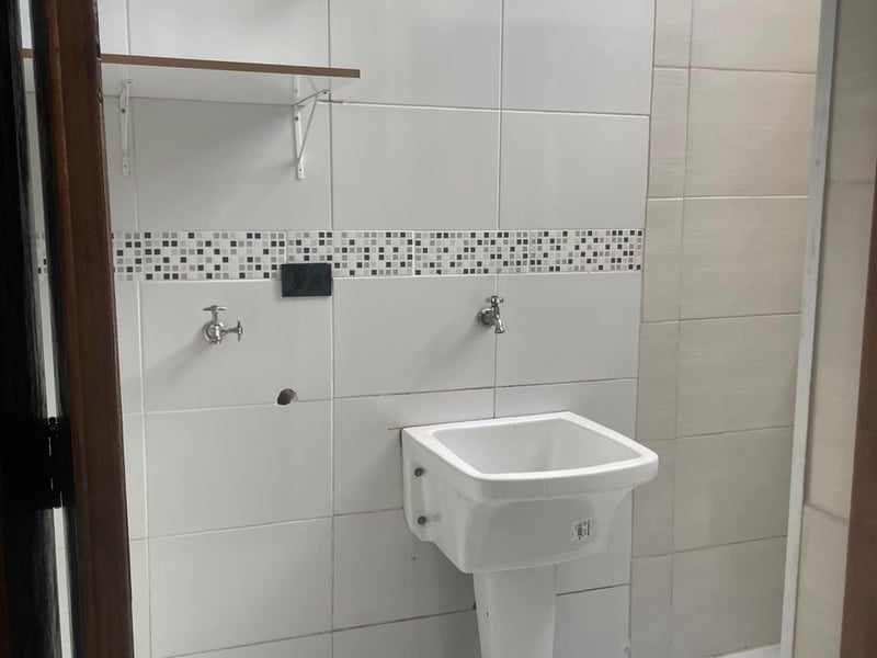 Sobrado com 2 quartos à venda