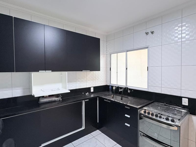Casa de Condomínio com 3 quartos à venda