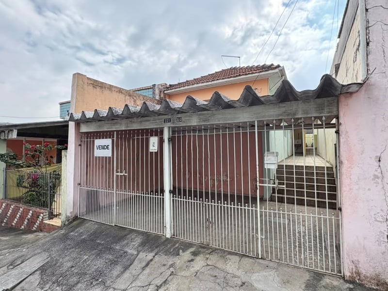 Casa com 3 quartos à venda