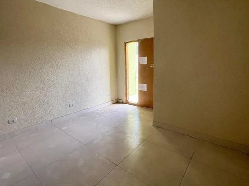 Sobrado à venda na Vila Antonieta