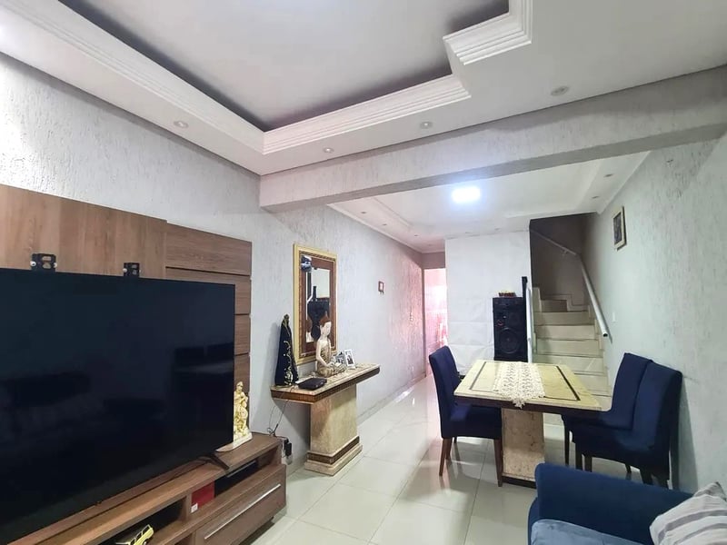 Sobrado com 3 quartos à venda