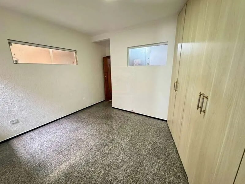 Casa com 3 quartos para alugar ou comprar