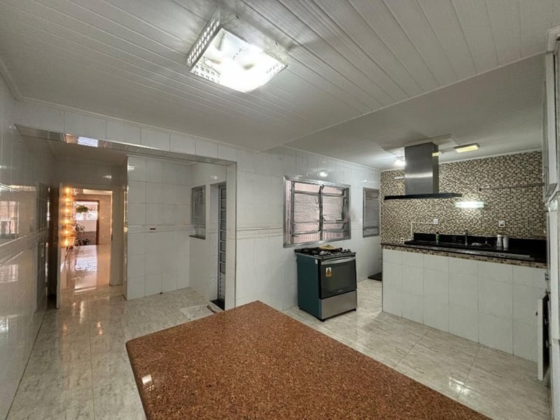 Sobrado com 3 quartos à venda