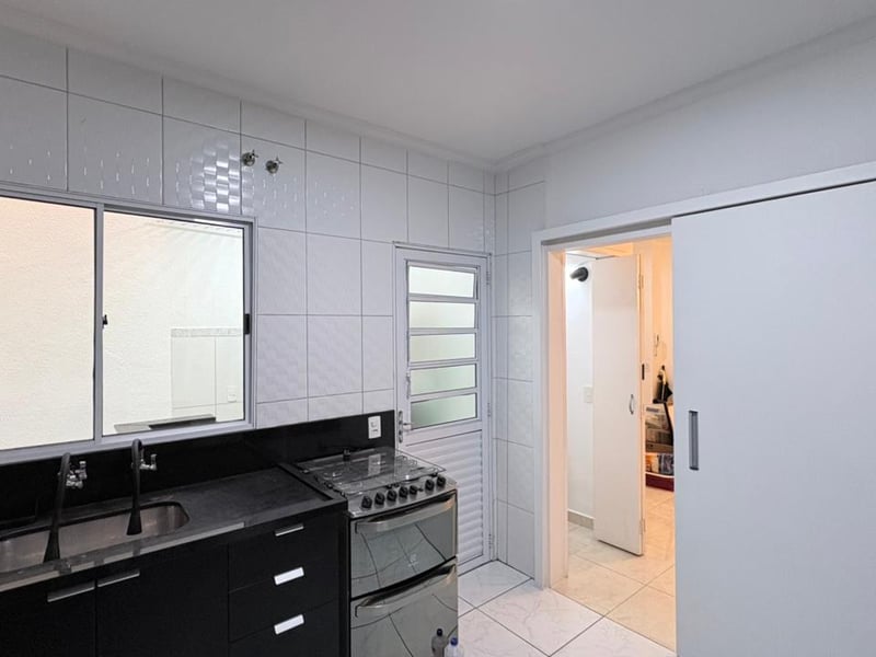 Casa de Condomínio com 3 quartos à venda