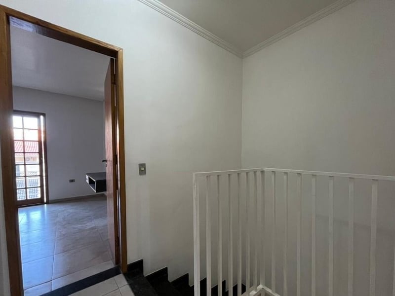 Sobrado com 3 quartos à venda