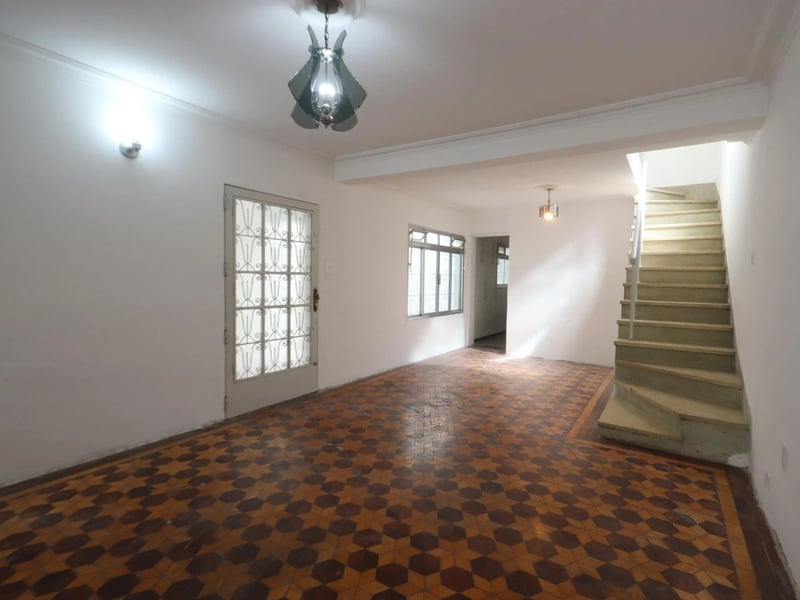 Sobrado com 3 quartos para alugar