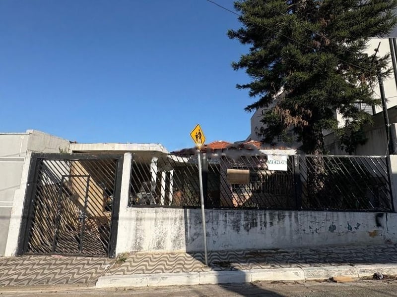 Terreno à venda