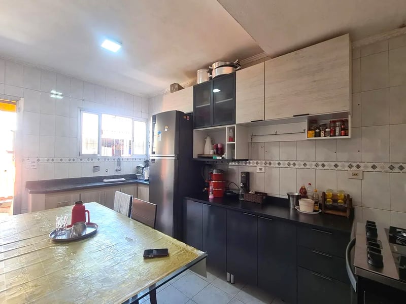 Sobrado com 3 quartos à venda