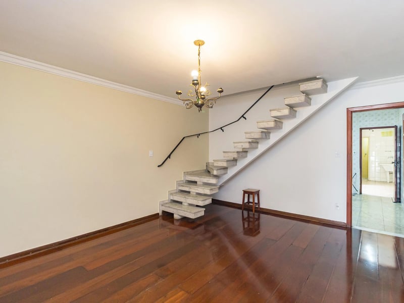 Sobrado à venda com 117 m² na Chácara Mafalda