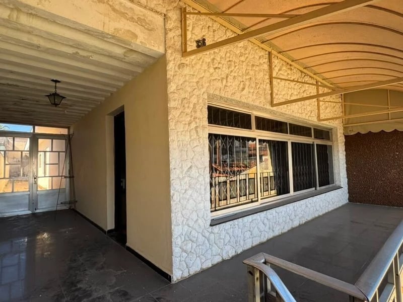Sobrado com 3 quartos à venda