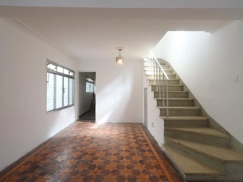 Sobrado com 3 quartos para alugar