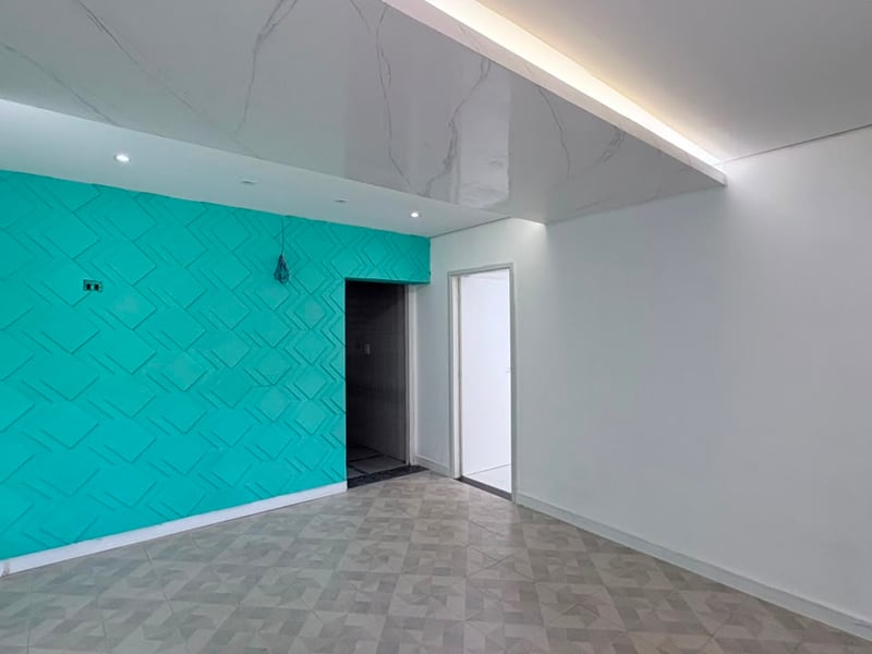 Sobrado com 4 quartos para alugar