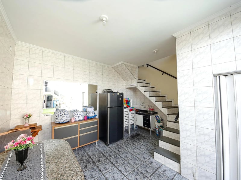 Sobrado com 4 quartos para alugar