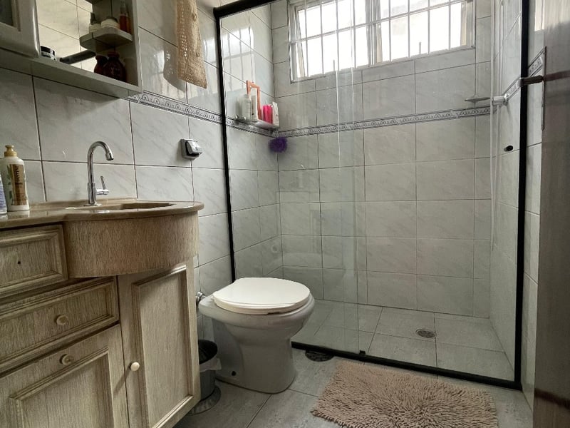 Casa com 2 quartos à venda