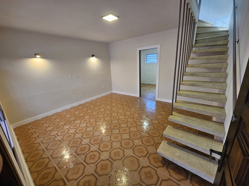 Casa com 2 quartos para alugar