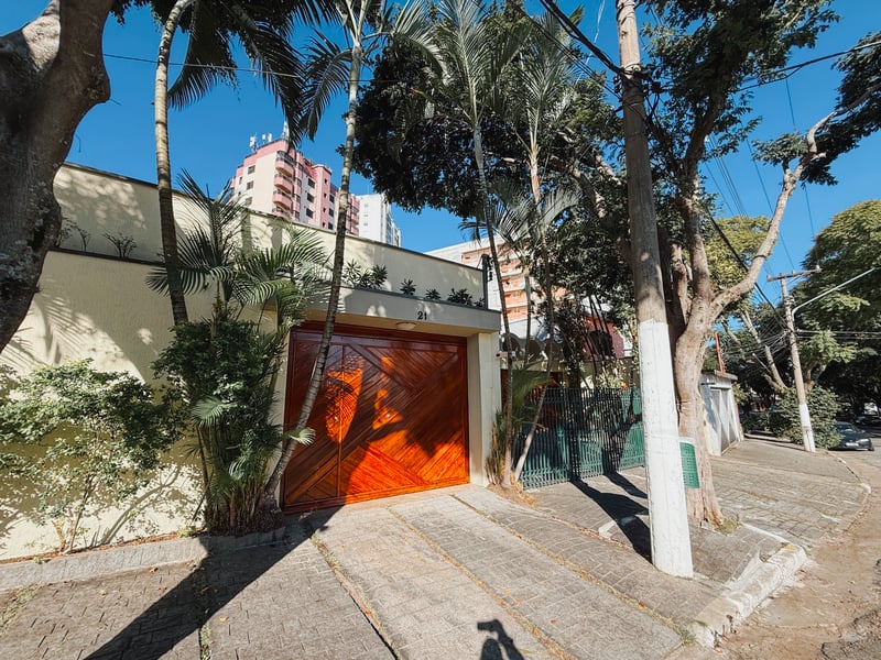 Casa com 6 quartos à venda