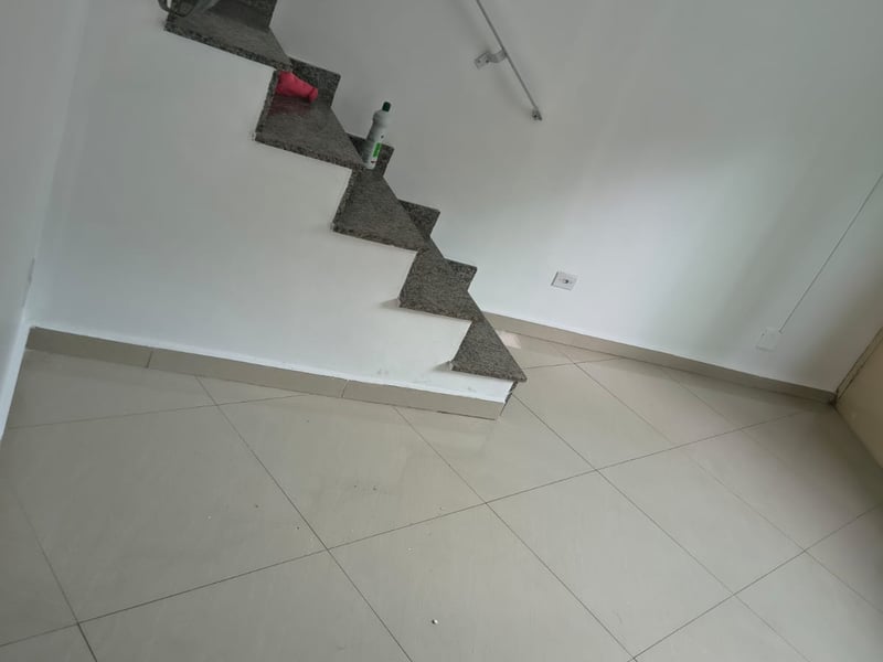 Sobrado com 3 quartos para alugar