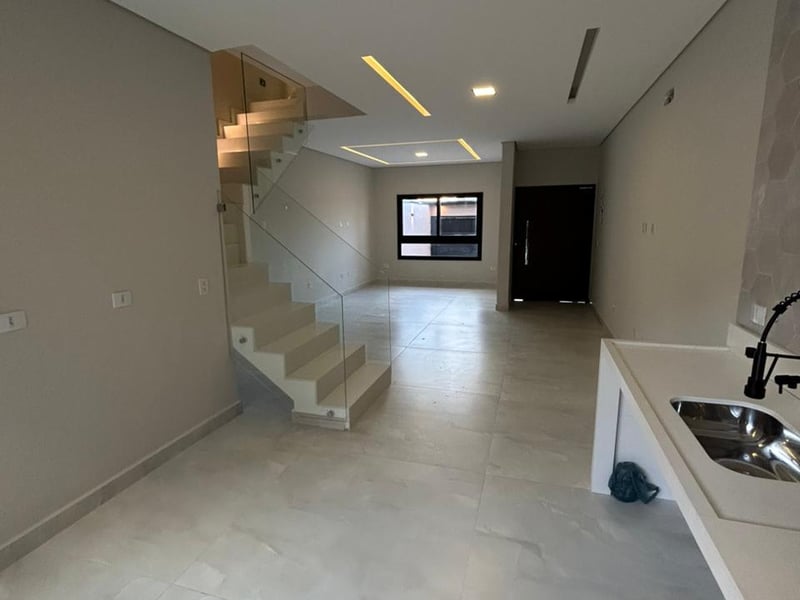 Sobrado com 3 quartos à venda