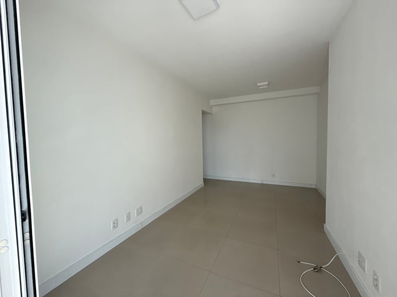 Metropolitan &mdash; Sala