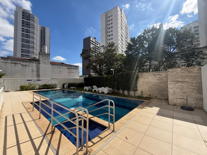 Metropolitan &mdash; Piscina Area comum