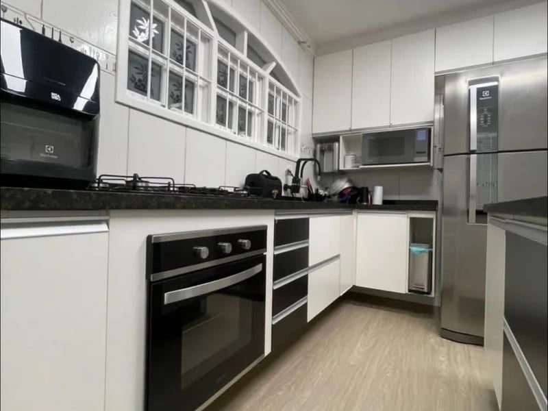 Casa com 2 quartos à venda