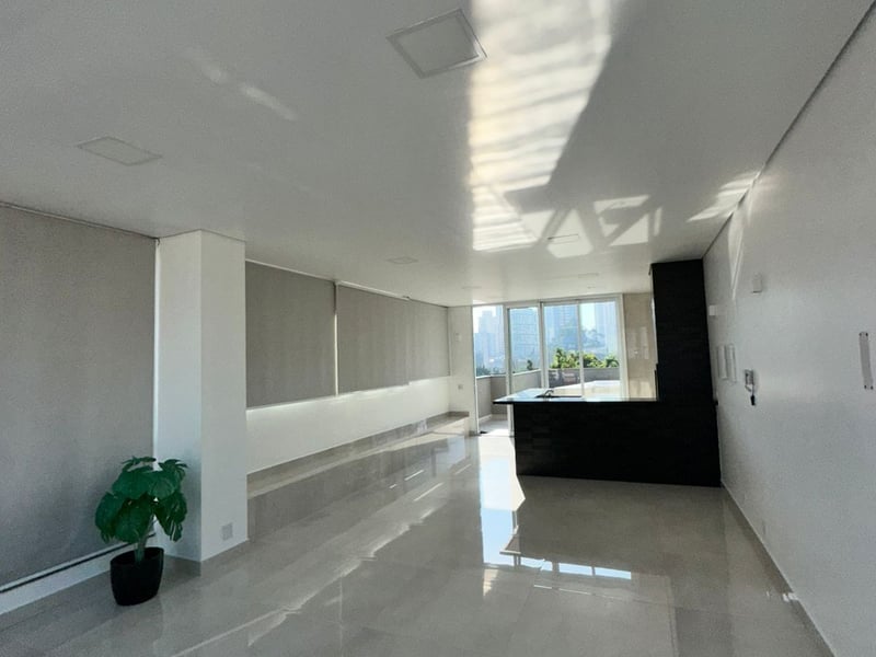 Casa com 4 quartos à venda