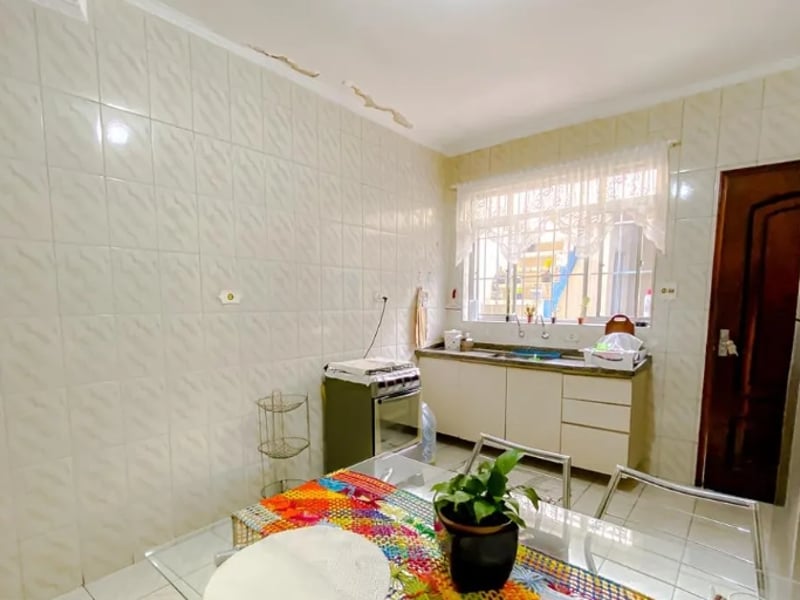 Casa com 2 quartos à venda