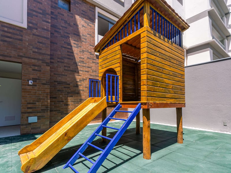 PLAYGROUND FIRENZE.jpg