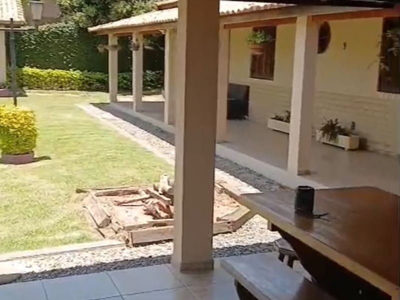 Sítio com 3 quartos à venda