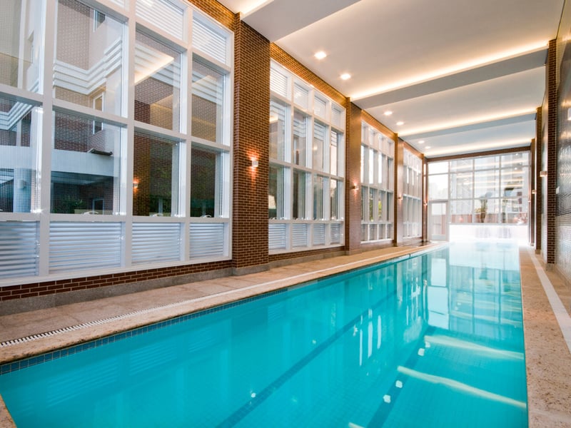 1527106791161-piscina-coberta.jpg