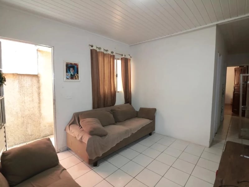 Casa com 4 quartos à venda