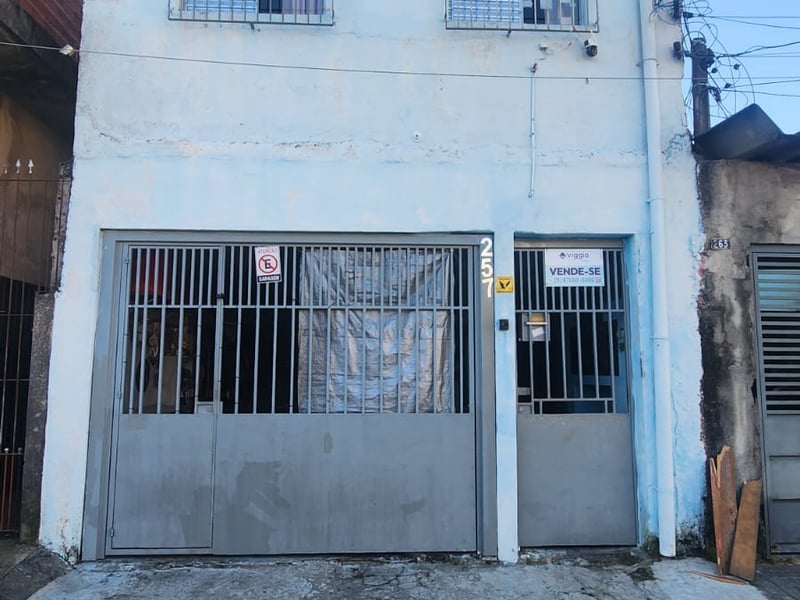 Casa com 3 quartos à venda