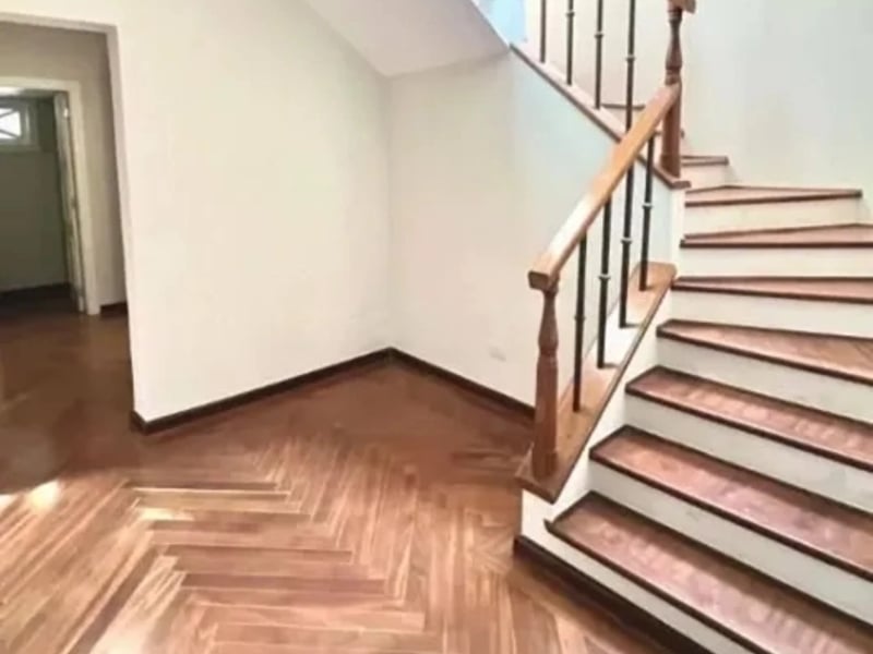Casa com 4 quartos à venda