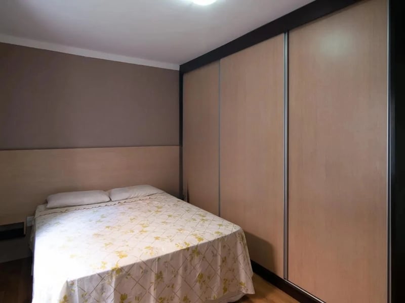 Casa com 2 quartos à venda
