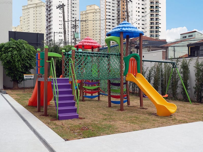 64-playground-01.jpg