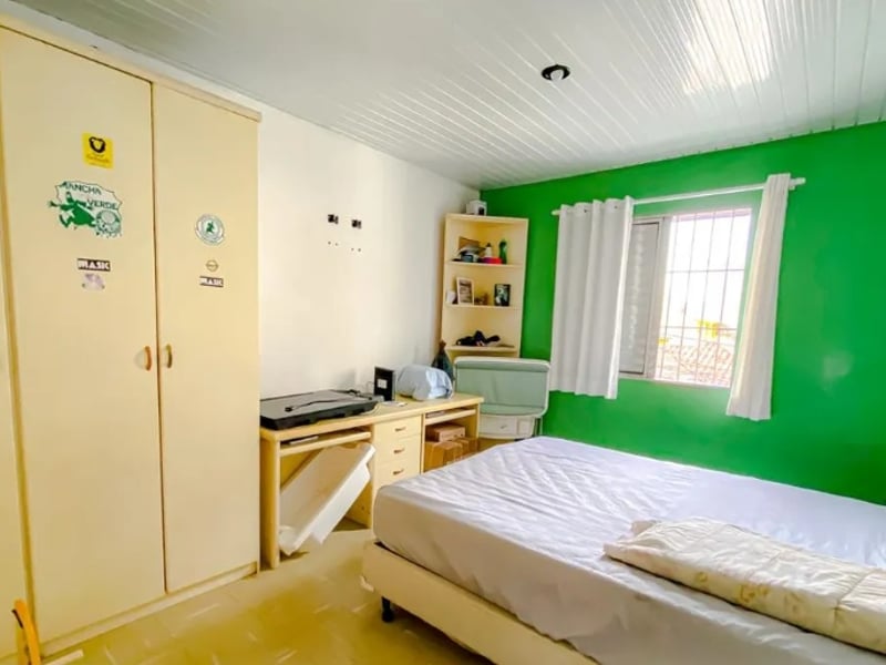 Casa com 2 quartos à venda