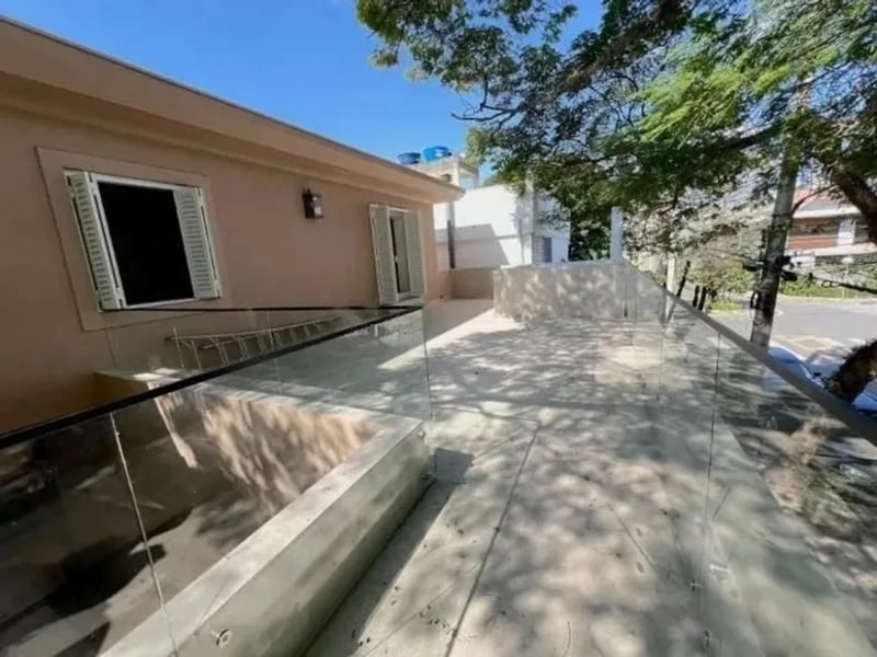 Casa com 4 quartos à venda