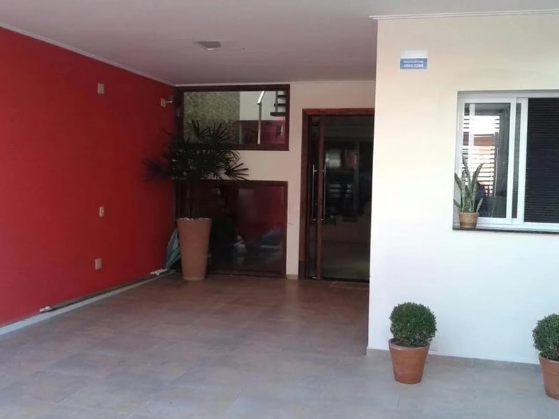 Casa com 4 quartos à venda