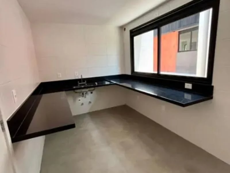 CUBE XL VILA MADALENA