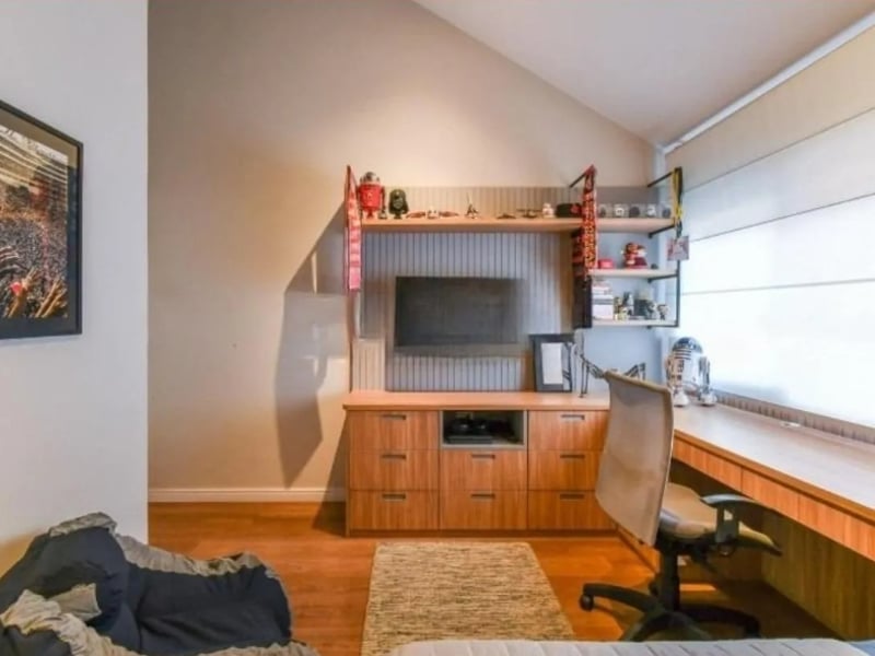 Casa com 4 quartos à venda