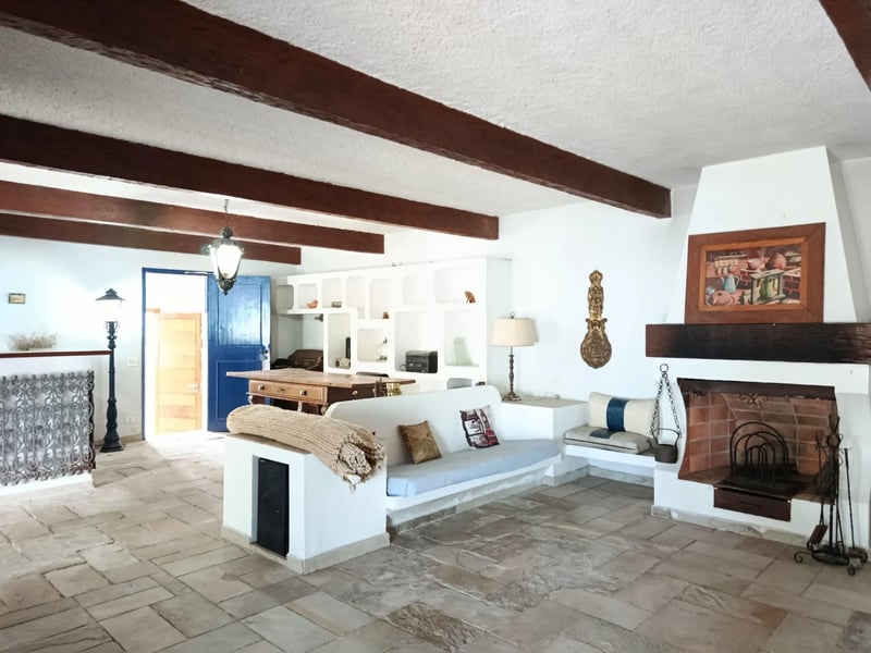 Casa com 4 quartos à venda