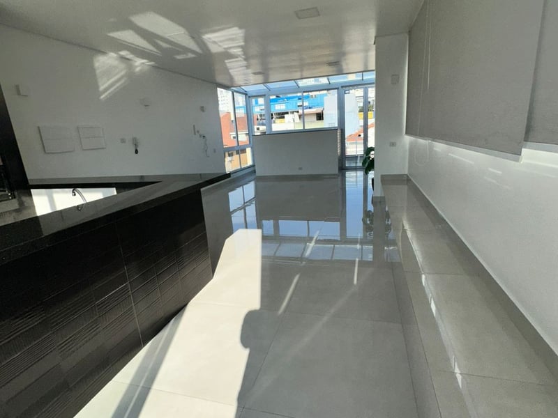 Casa com 4 quartos à venda
