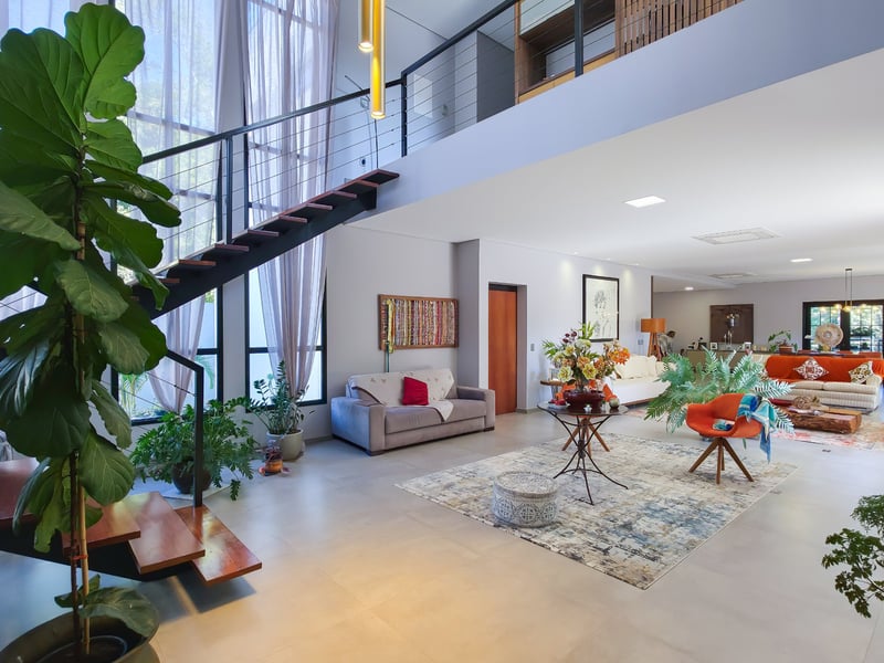 Casa de Condomínio com 4 quartos à venda