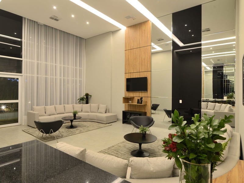 1526936934065-black-lounge.jpg