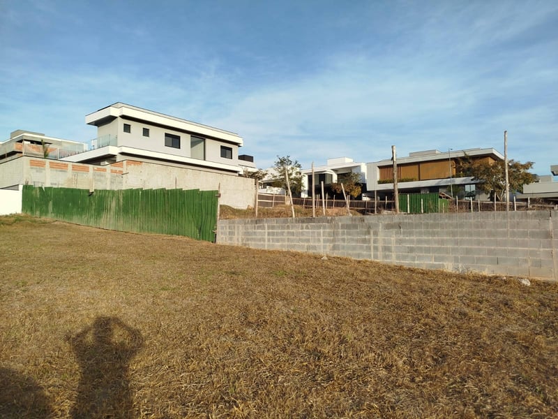 Terreno - Colinas do Paratehy