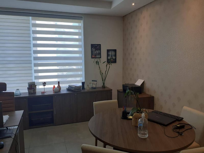Sala Comercial no Jd. Aquárius - Locação